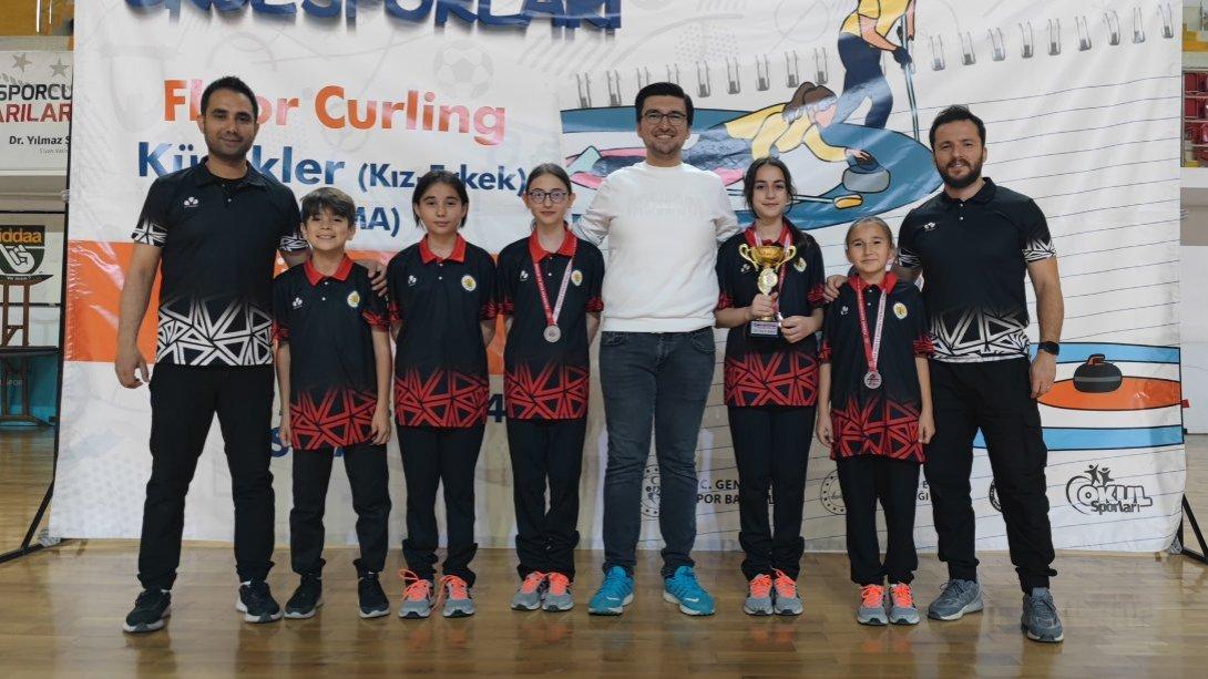 Eskipazar Ortaokulumuz Floor Curling Küçük Kızlar kategorisinde Türkiye 2 ncisi Oldu